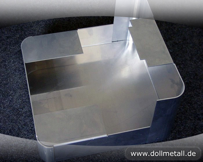 03_industry_dollmetall_0203