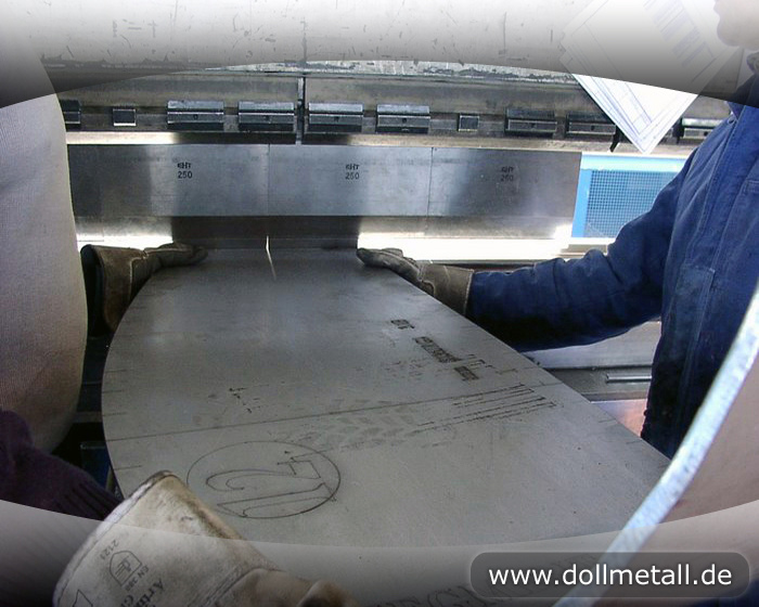 03_industry_dollmetall_0309