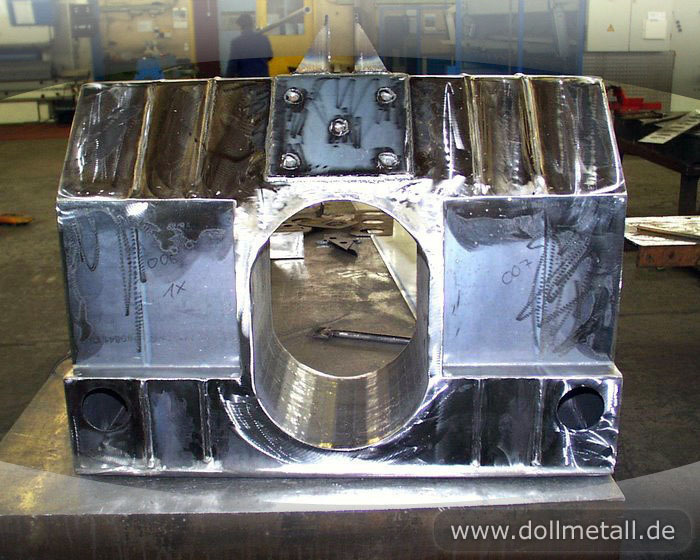 03_industry_dollmetall_0377