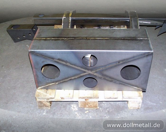 03_industry_dollmetall_0379