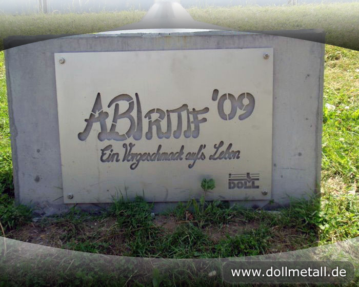 06_advertisingdesign_dollmetall_0496